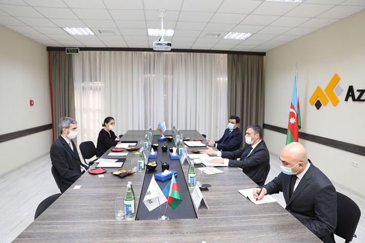 “AzerGold” ilə Britaniya şirkətləri arasında əməkdaşlıq perspektivləri müzakirə olunub
