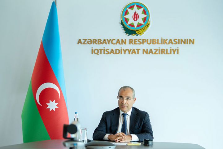 İqtisadiyyat naziri AYİB-in 30-cu illik toplantısında çıxış edib