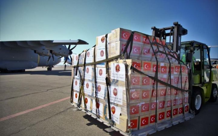 Koronavirusun müalicəsi üçün Azərbaycana 100 min qutu dərman göndərilir