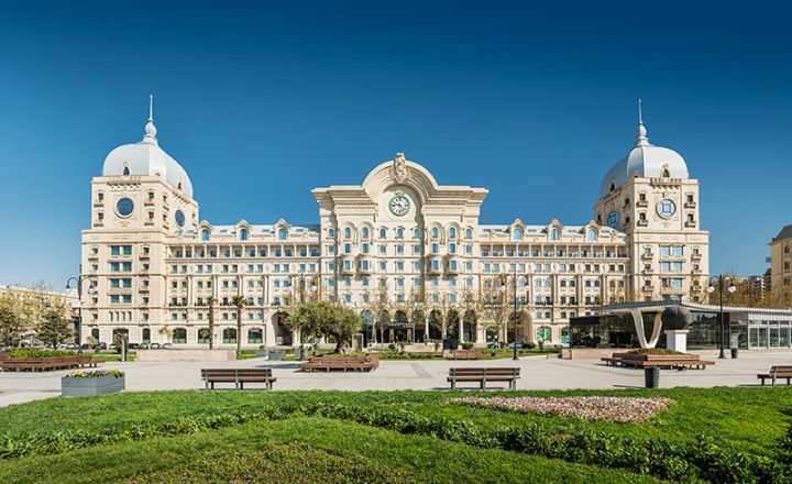 Azərbaycanın iri holdinqi Bakıda 365 otaqlı yeni otel istifadəyə verdi