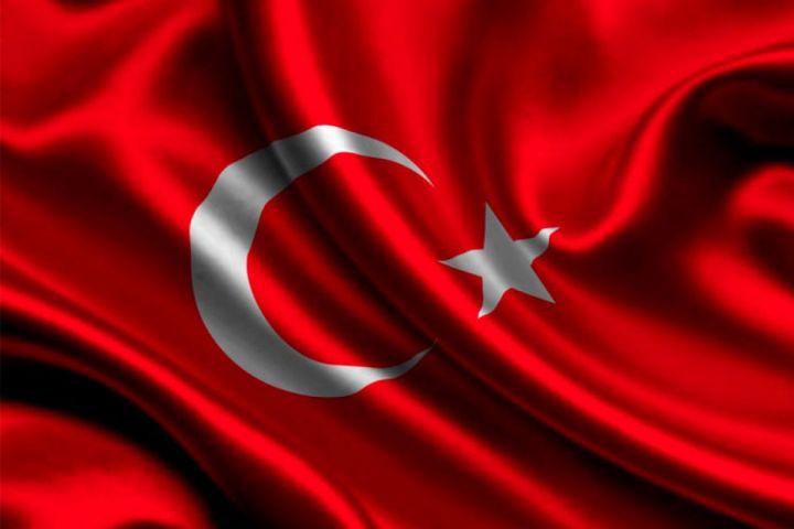 Ötən il Türkiyə əhalisinin sayı 1 milyon nəfərdən çox artıb