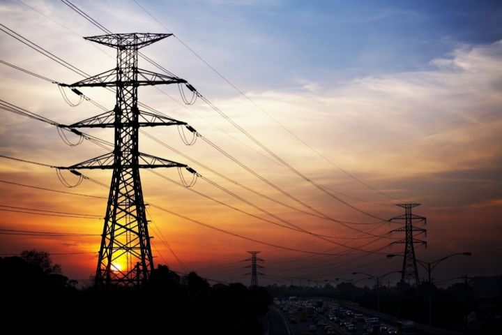 Laçının Minkənd kəndinə yeni elektrik xətti çəkilir