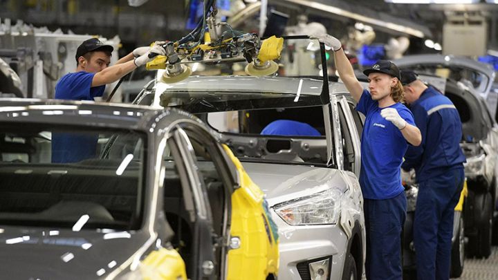 Sankt-Peterburqdakı Hyundai zavodu istehsalı dayandıracaq
