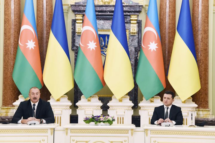 Əliyev və Zelenskinin mətbuata bəyanatları - TAM MƏTN