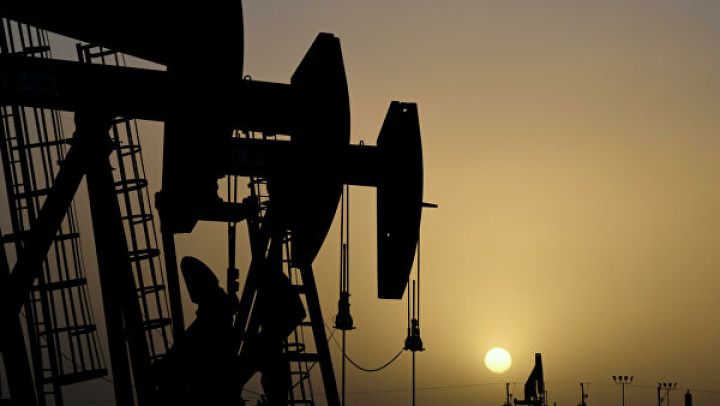 Neft bazarları OPEC+ toplantısını gözləyir - NEFT UCUZLAŞIR