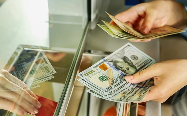 Azərbaycanda daha bir şirkət valyuta mübadiləsinə icazə aldı