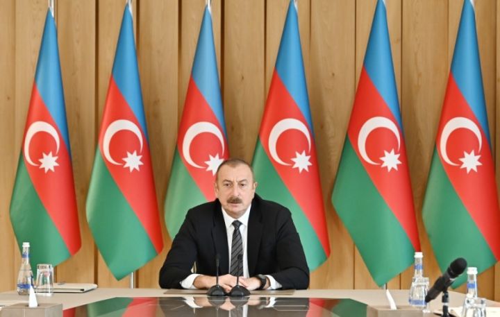 "Oxçuçay suyunu sarı rəngə boyayan “Cronimet” şirkəti gəlsin o zibilini təmizləsin"