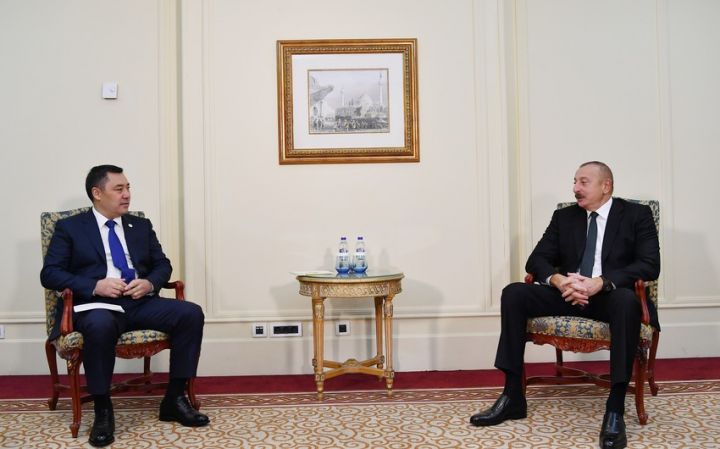 Azərbaycan və Qırğızıstan prezidentlərinin təkbətək görüşü başlayıb