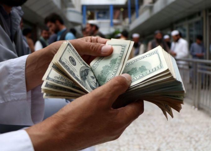 Dollar dünya birjalarında aparıcı valyutalar qarşısında yenidən bahalaşır - GÜNƏ BAXIŞ