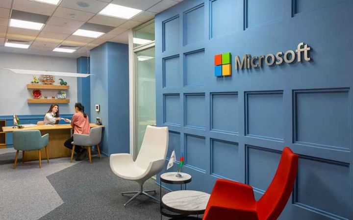 "“Microsoft Azərbaycandakı nümayəndəliyini bağlayır" xəbərlərinə reaksiya