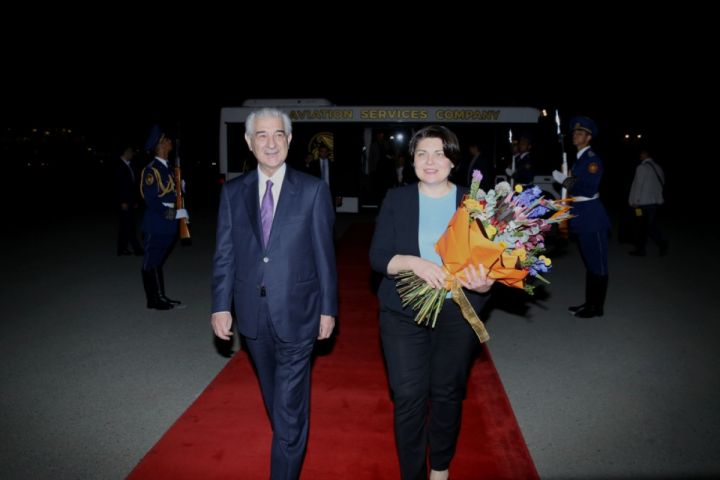 Moldovanın Baş naziri Azərbaycana səfərə gəlib