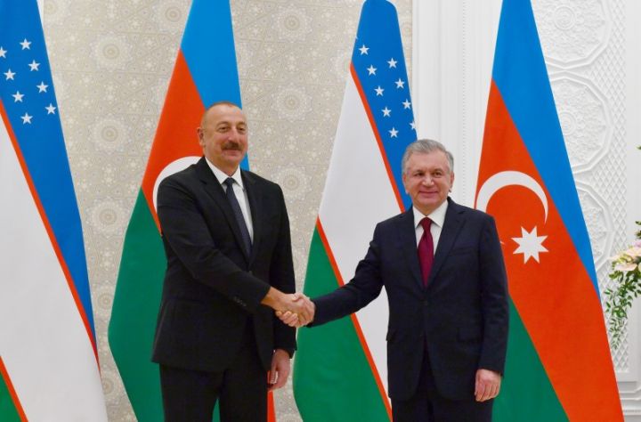Azərbaycan və Özbəkistan prezidentləri arasında görüş olub