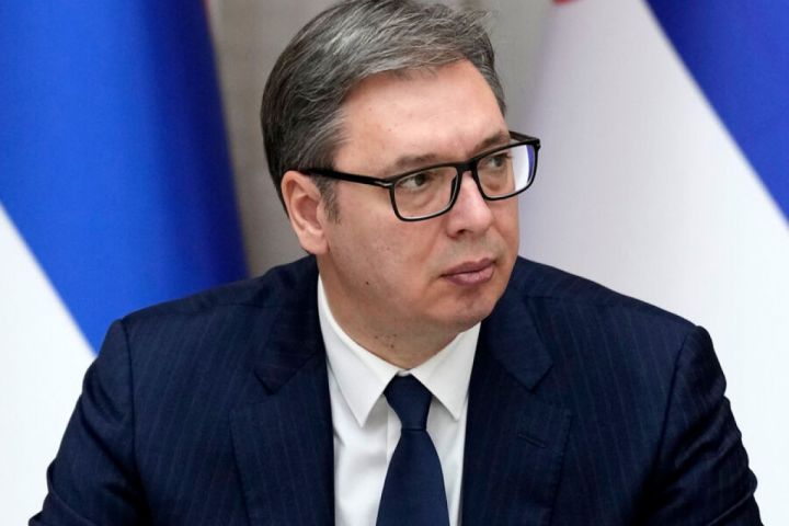 KİV: Serbiya Prezidenti xəstəxanaya yerləşdirilib