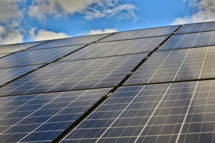 BƏƏ 2030-cu ilə qədər bərpaolunan enerji istehsalı müəssisələrinin gücünü 14,2 GVt-a çatdırmağı planlaşdırır