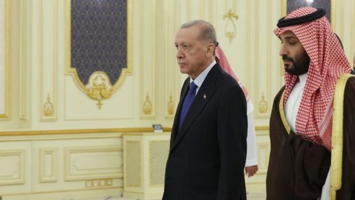 Səudiyyə Ərəbistanı ilə Türkiyə arasında sənədlər imzalanıb