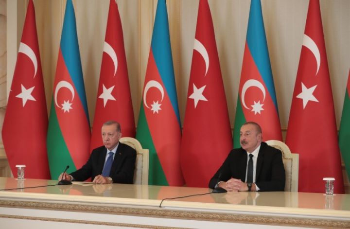 "Türk podratçı firmaları Azərbaycanda uğurlu infrastruktur layihələrini həyata keçirirlər. Bu, bizi xüsusilə məmnun edir"