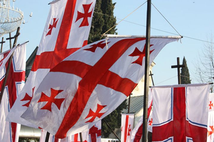 Fitch Gürcüstanın reytinqini təsdiqləyib