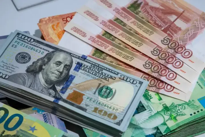 Payızda Rusiya rublunun yenidən ucuzlaşacağı gözlənilir - 4 SƏBƏB