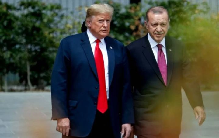 Ərdoğan Trampla İsrail-İran münaqişəsini müzakirə edib