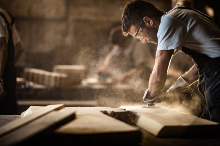 Azərbaycanın mebel şirkətinin satışı kəskin artıb, 102 milyon manatdan çox gəlir əldə edib